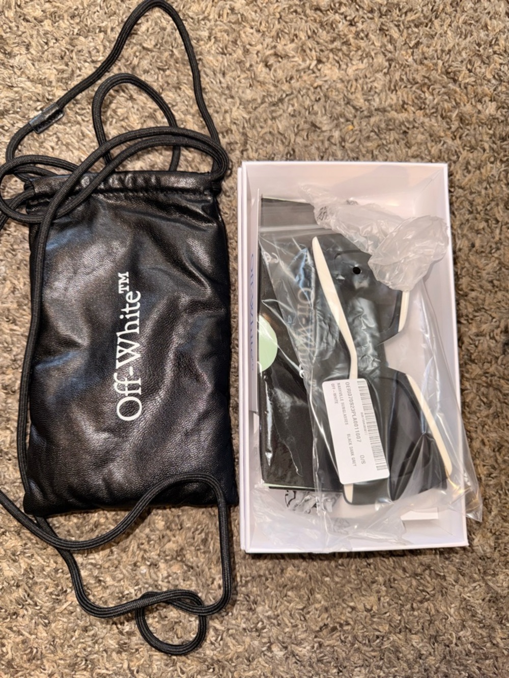 NEW! OFF-WHITE NASHVILLE BLACK/WHITE GREY AUTHENTIC SUNGLASSES - Picture 4 of 12